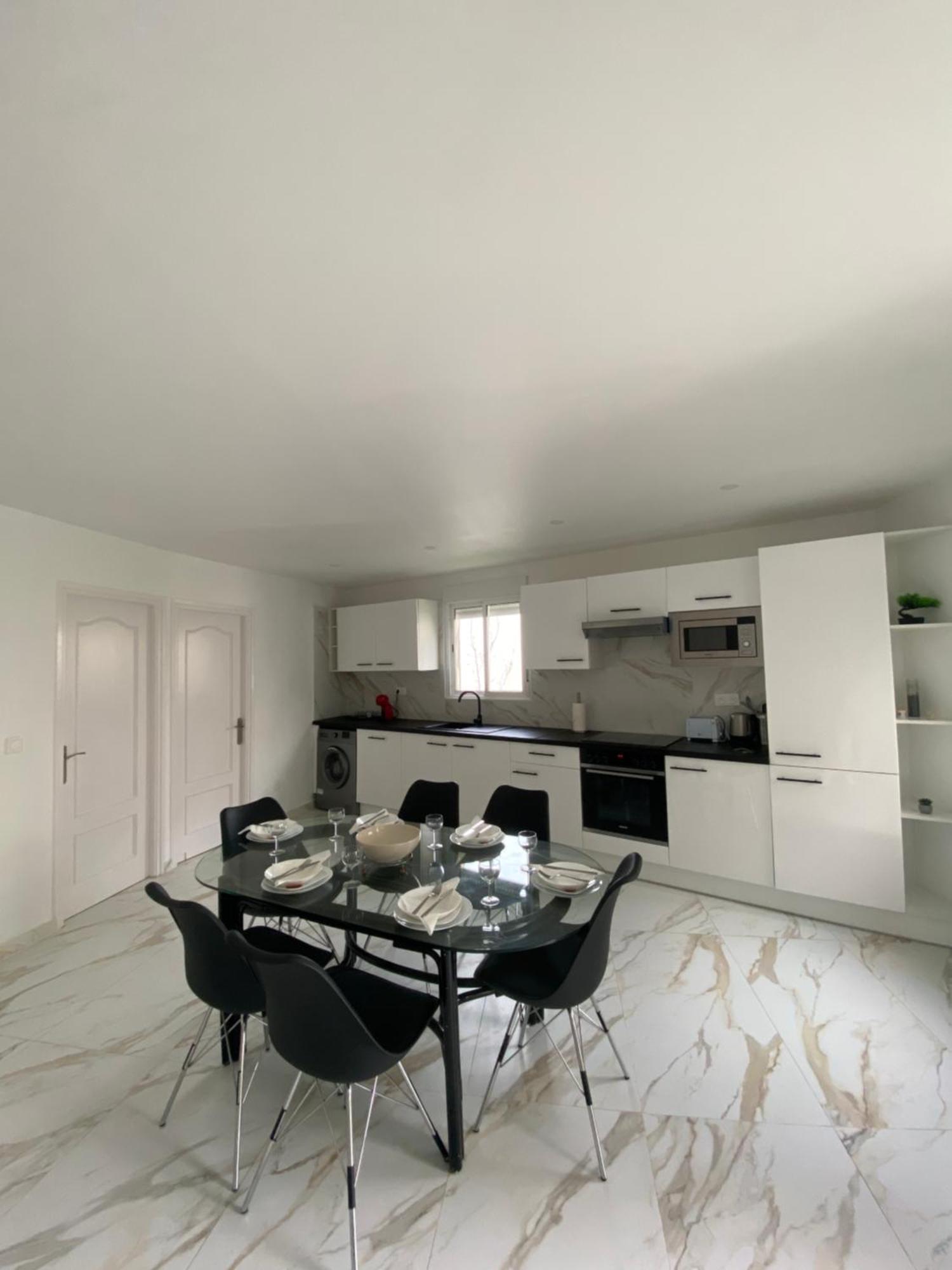 Requesens Playa Apartamento Empuriabrava Exterior foto