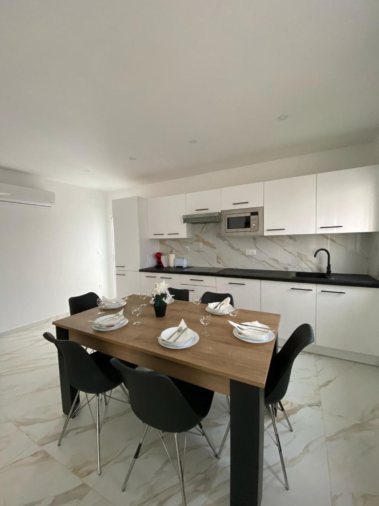 Requesens Playa Apartamento Empuriabrava Exterior foto